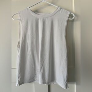 GAP Fit White Muscle Tank